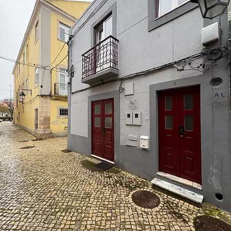 Beautiful Azulejos A Quiet Street Apartamento Setúbal